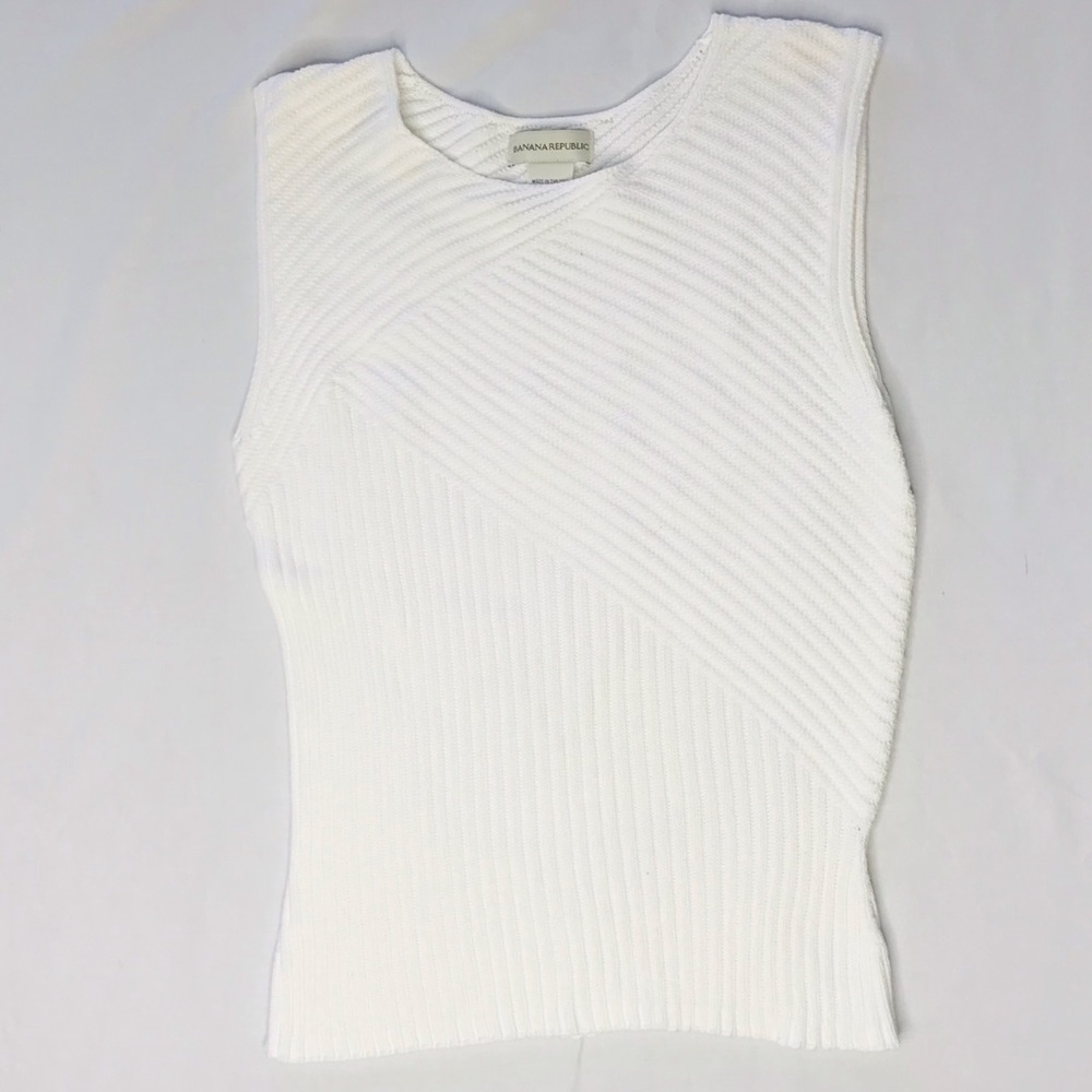 Banana republic white sleeveless sweater